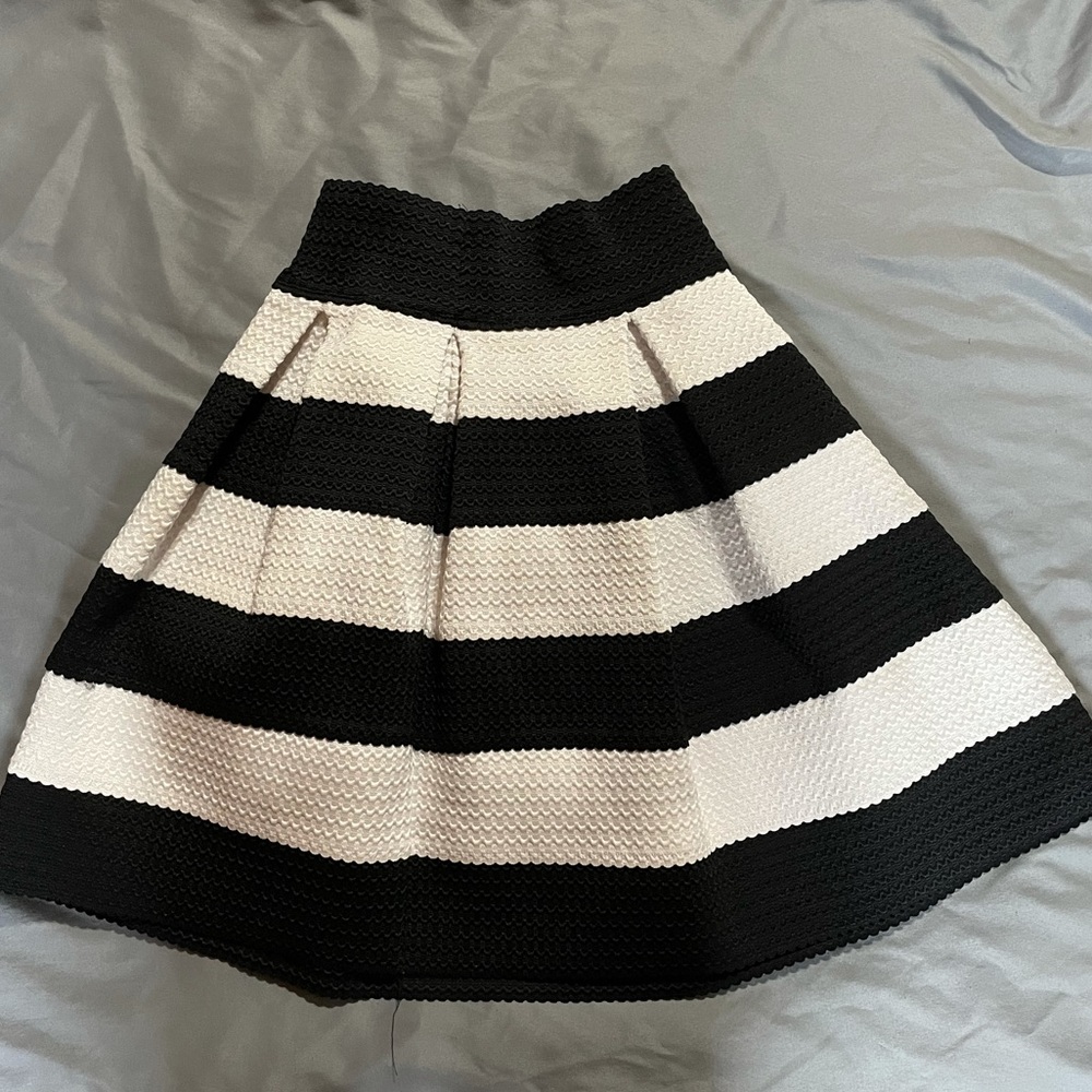 X-small target skirt